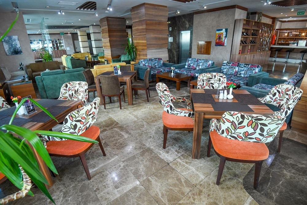 Avenue Hotel บากู ภายนอก รูปภาพ
