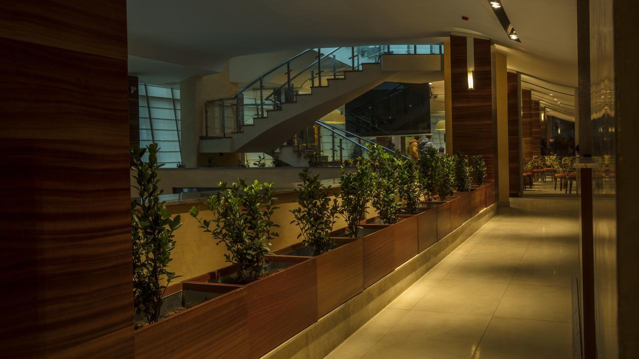 Avenue Hotel บากู ภายนอก รูปภาพ